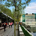 Center Unirii Square Private With View - Shared Amenities Gazde/Camere de închiriat