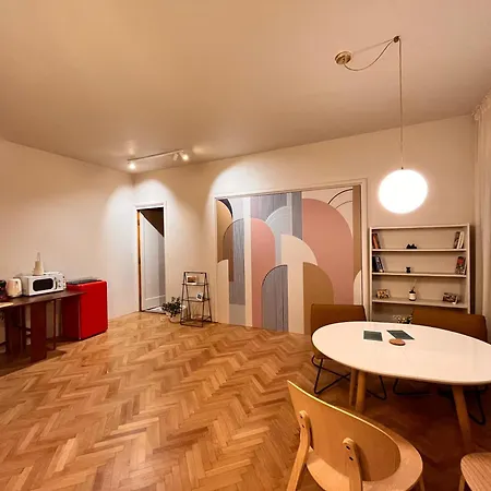 Center Unirii Square Private With View - Shared Amenities